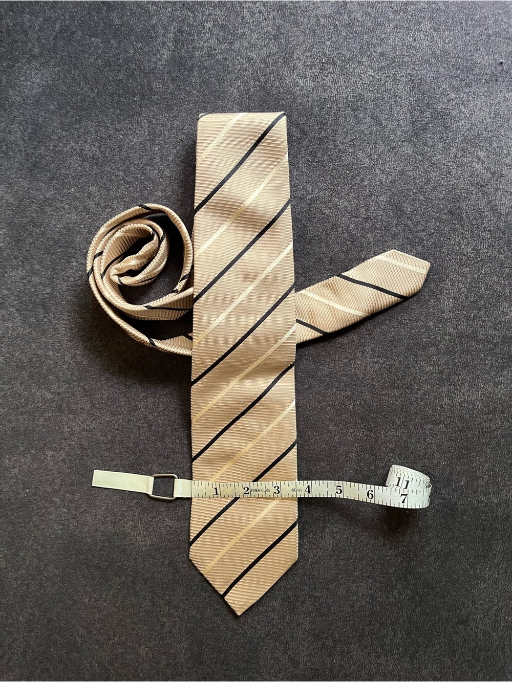 Pal Zileri Champagne Tie with Black Diagonal Stripes - Picture 3 of 3